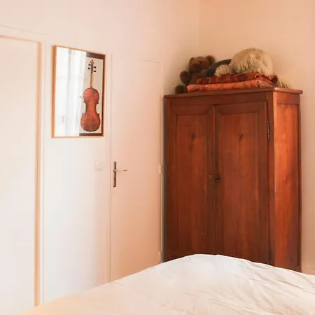 Bright And Practical Love Nest In Paris's Heart Appartamento *